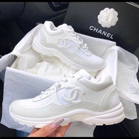 chanel gucci set tas sneakers|Chanel shoes canada.